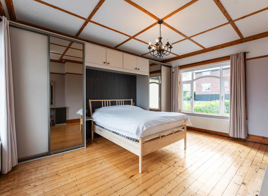 604 Antrim Road, Belfast, BT15 5GN