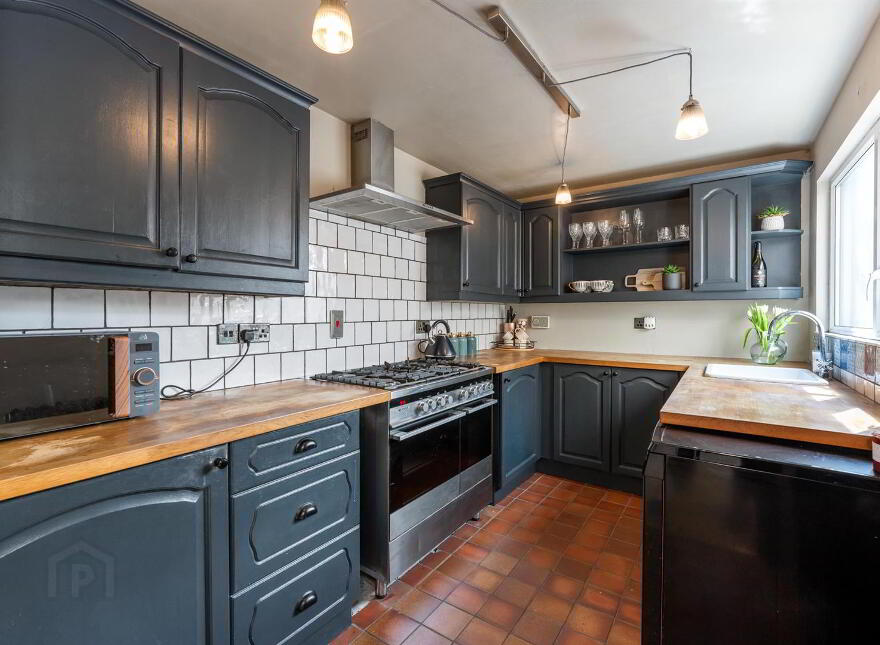 48 Killaughey Road, Donaghadee, BT21 0BL