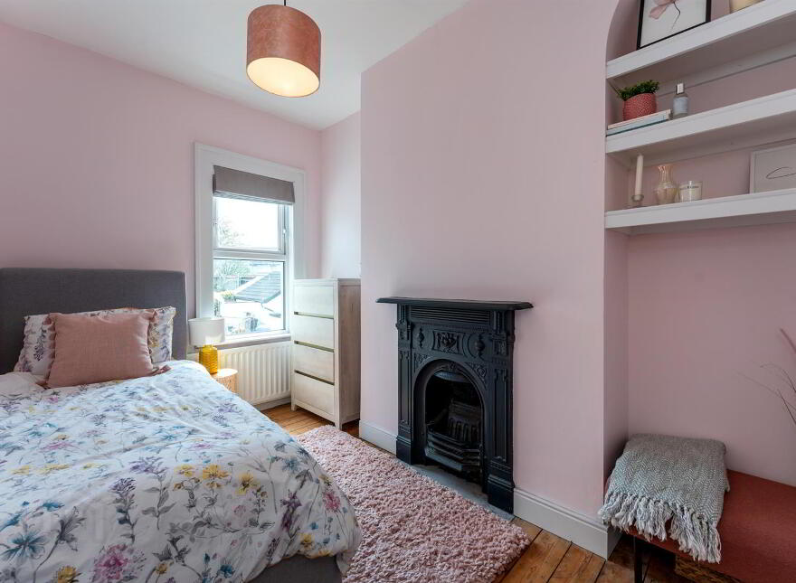 48 Killaughey Road, Donaghadee, BT21 0BL