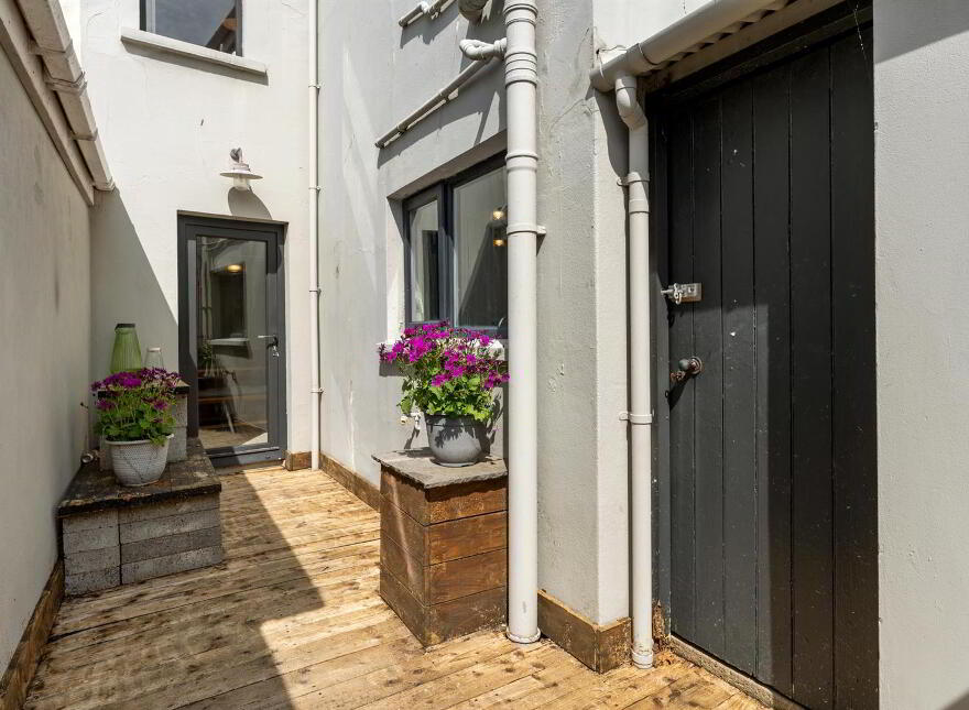 48 Killaughey Road, Donaghadee, BT21 0BL