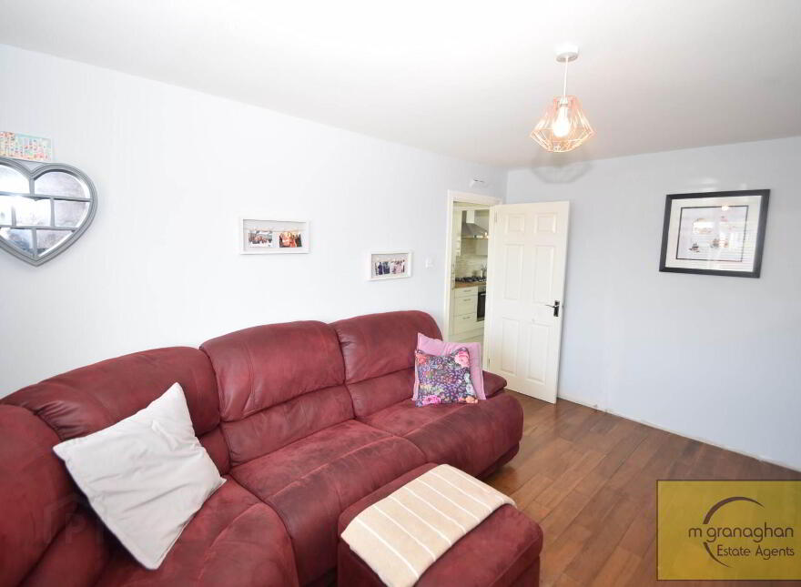 286 Lagmore Meadows, Dunmurry, Belfast, BT17 0TJ