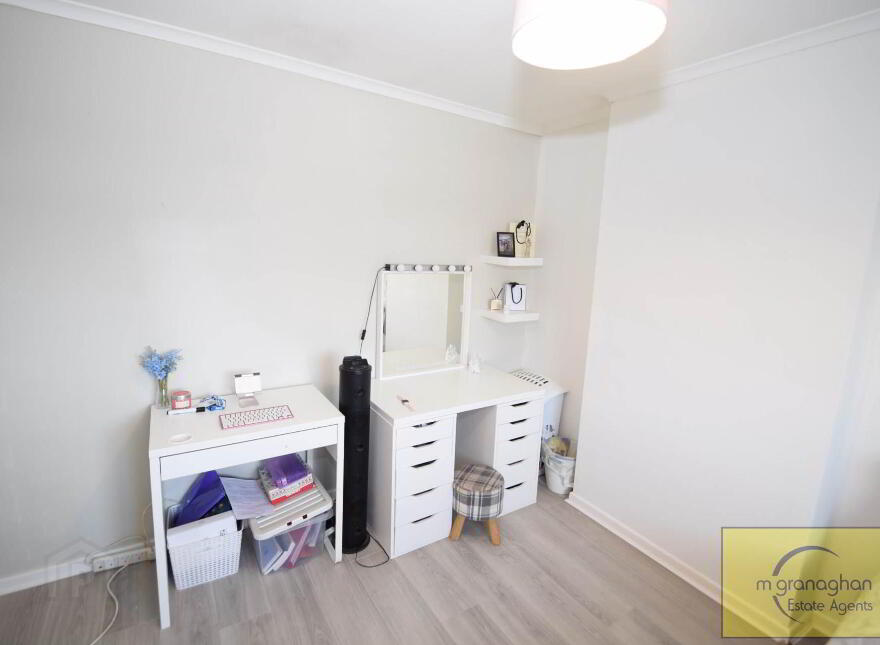 286 Lagmore Meadows, Dunmurry, Belfast, BT17 0TJ