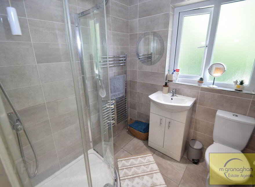 286 Lagmore Meadows, Dunmurry, Belfast, BT17 0TJ