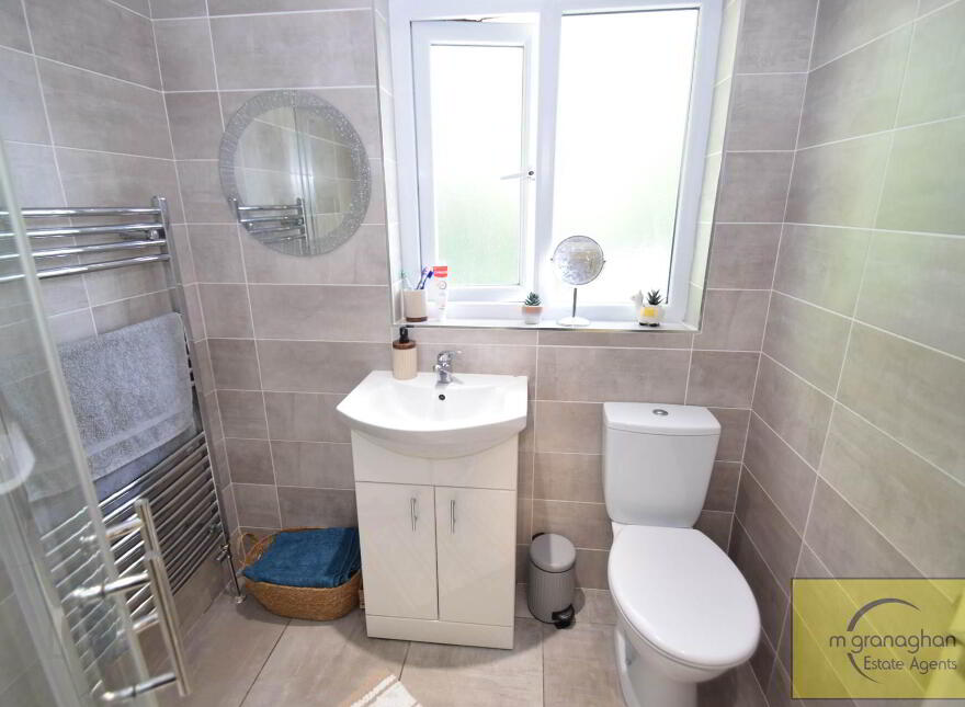 286 Lagmore Meadows, Dunmurry, Belfast, BT17 0TJ