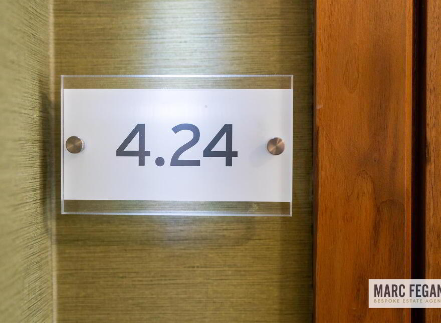 4.24 The Arc, Titanic Quarter, Queens Road, Belfast, BT3 9FB