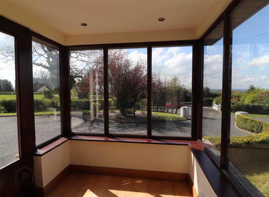 10 Ballyclough Road, Glenavy Road, Lisburn, BT28 3UY