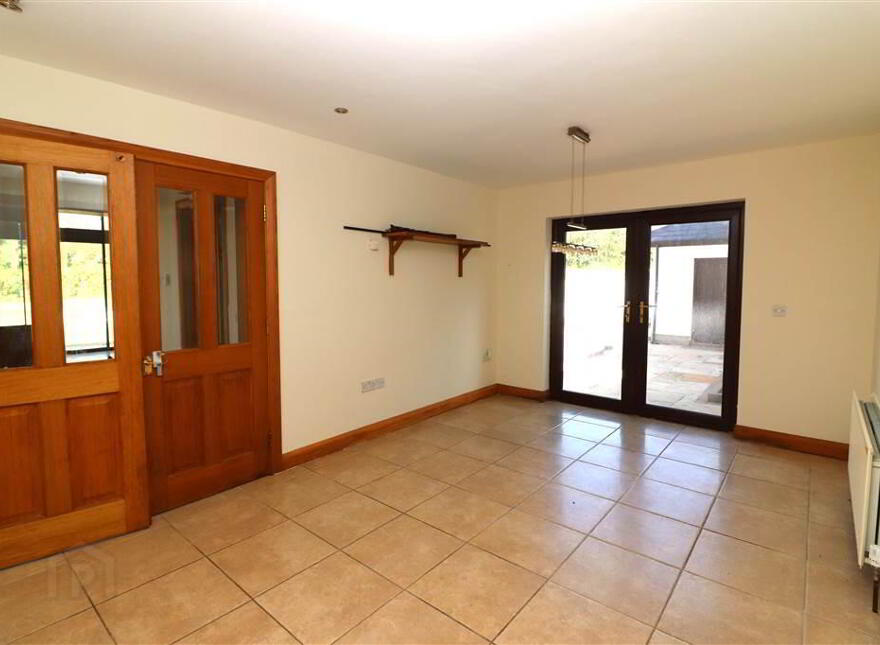 10 Ballyclough Road, Glenavy Road, Lisburn, BT28 3UY