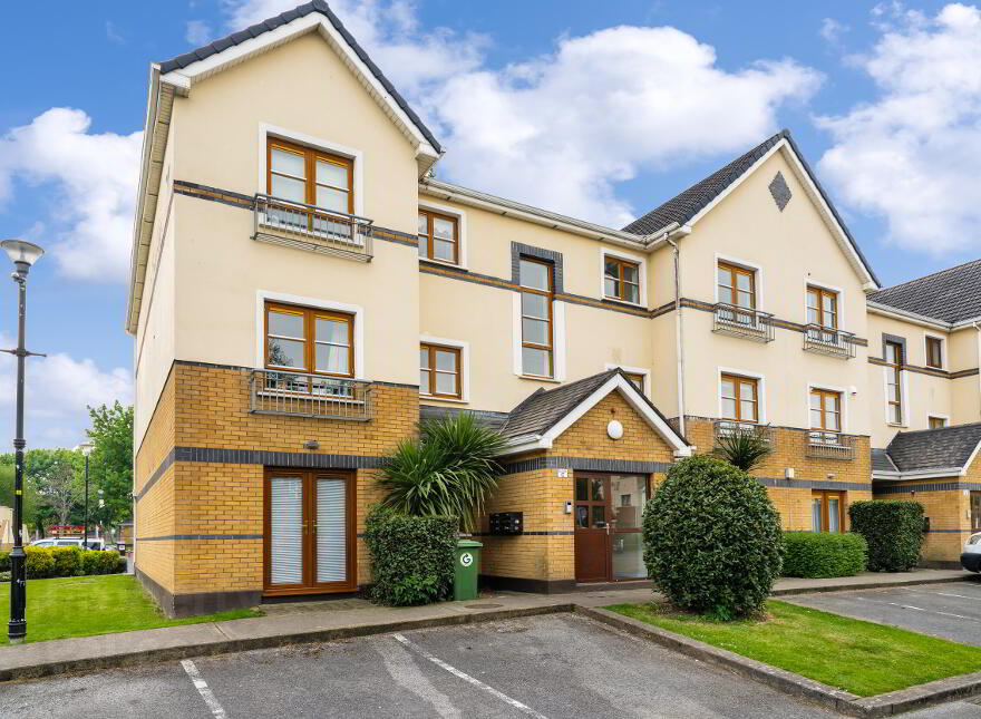 36 Marlfield Lawn, Kiltipper, Dublin, D24XY62 photo