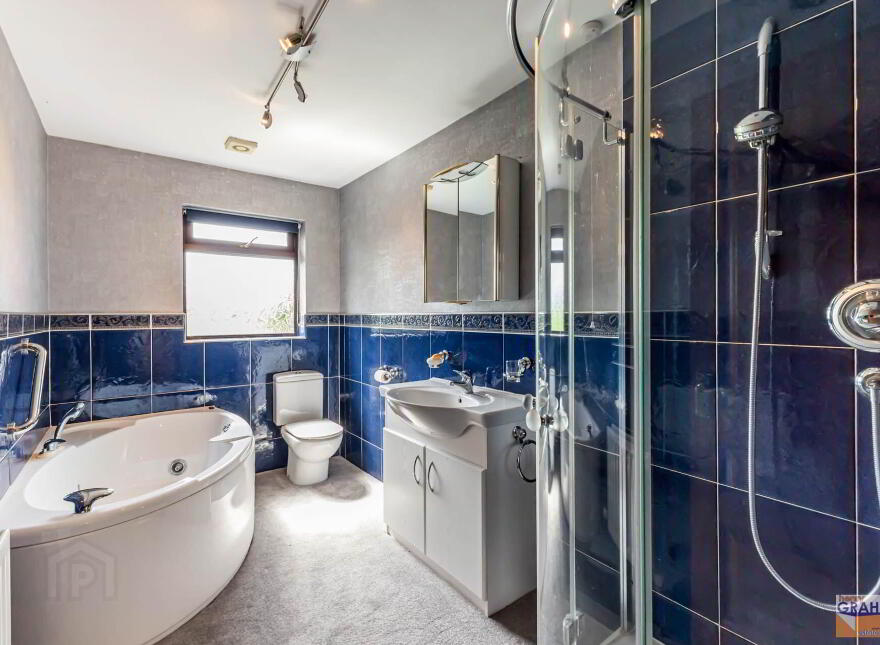 44 Holborn Hall, Lisburn, BT27 5AU