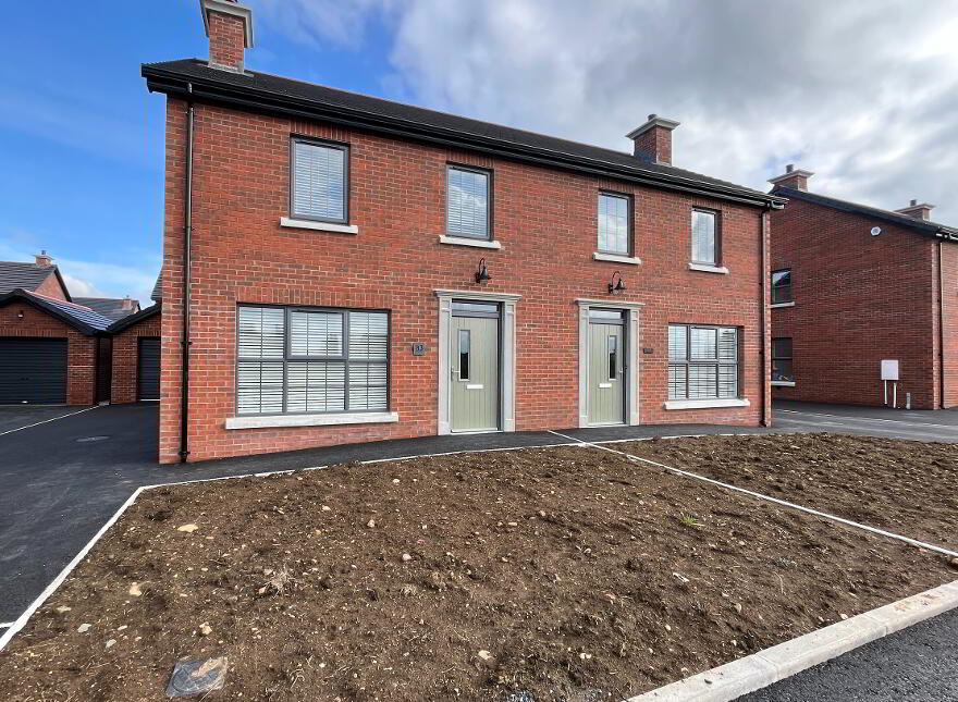 83 Beechcroft, Dollingstown, BT66 7GL photo