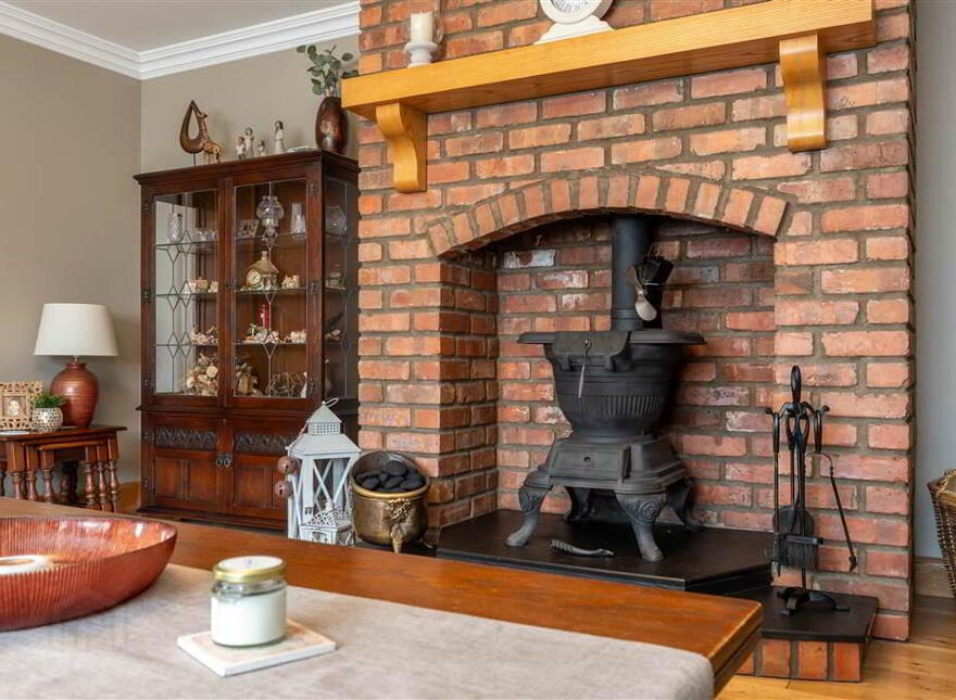 22 Hollybank Park, Ballymena, BT42 2HJ