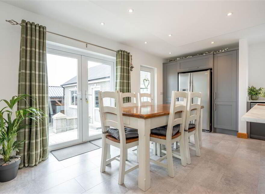 22 Hollybank Park, Ballymena, BT42 2HJ