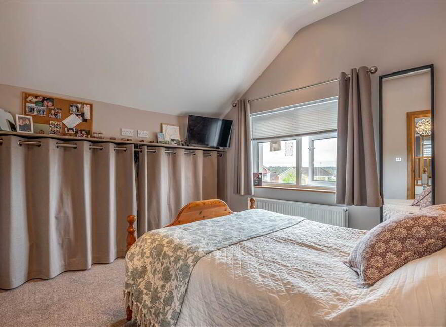 22 Hollybank Park, Ballymena, BT42 2HJ