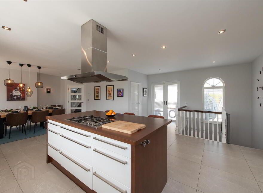 82 Ballynahinch Road, Dromore, BT25 1DX