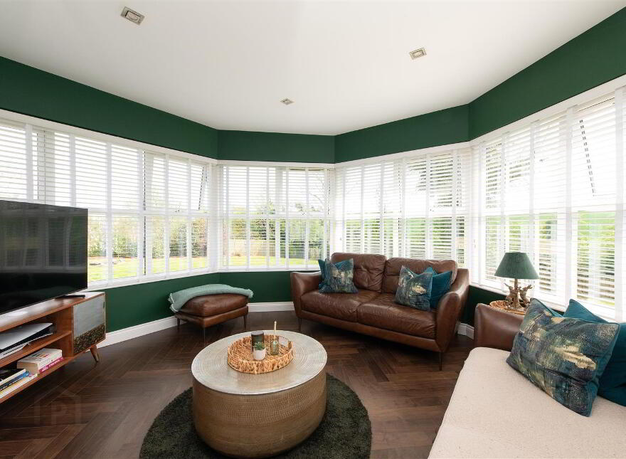 82 Ballynahinch Road, Dromore, BT25 1DX