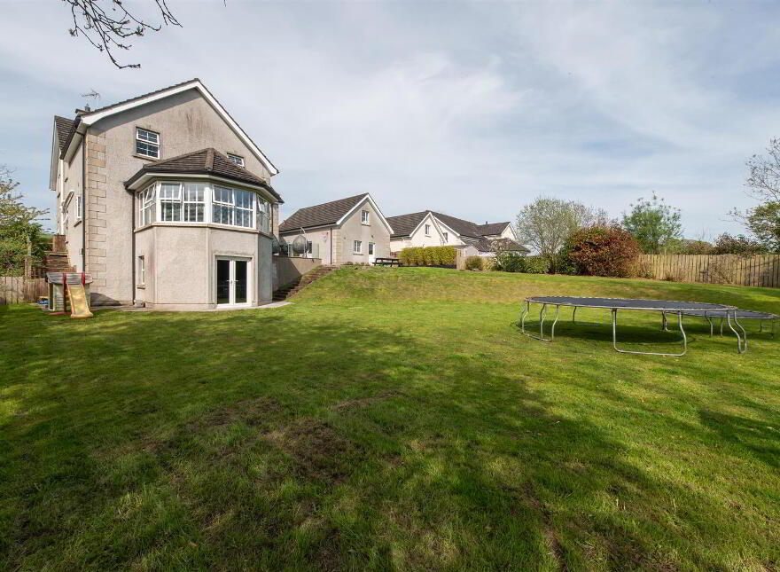 82 Ballynahinch Road, Dromore, BT25 1DX