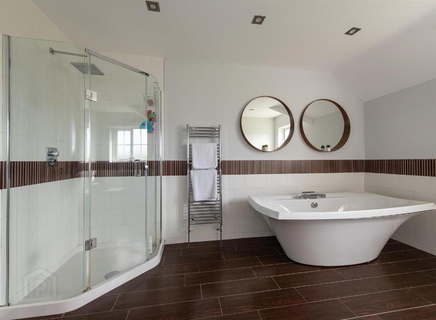 82 Ballynahinch Road, Dromore, BT25 1DX