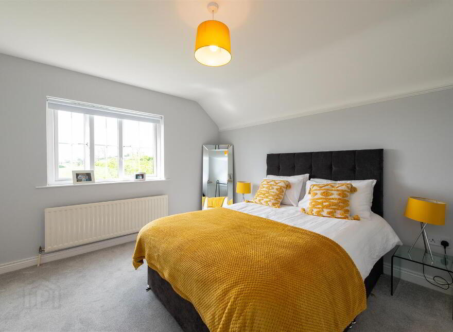 82 Ballynahinch Road, Dromore, BT25 1DX