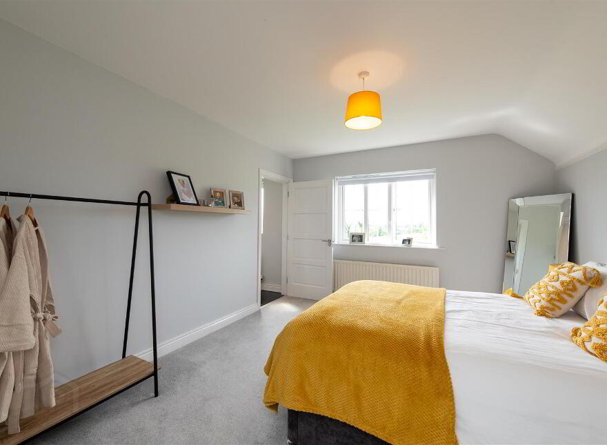 82 Ballynahinch Road, Dromore, BT25 1DX