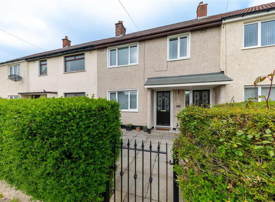 19 Hillmount Gardens, Finaghy, Belfast, BT10 0ES photo