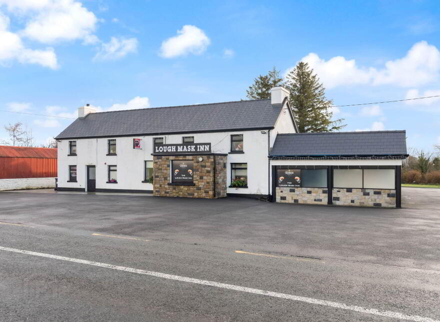Lough Mask Inn, Treanlaur, Tourmakeady, F12YX36