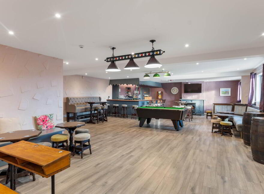 Lough Mask Inn, Treanlaur, Tourmakeady, F12YX36
