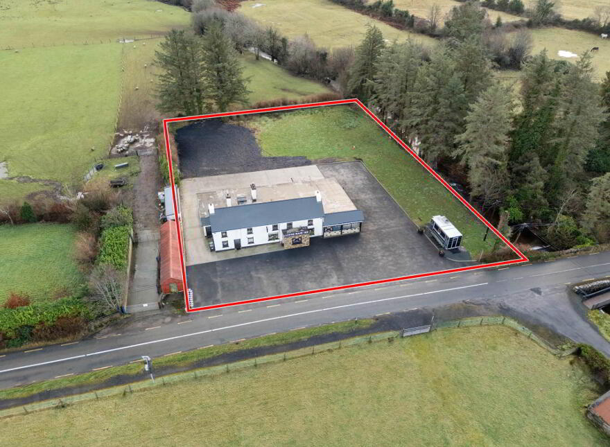 Lough Mask Inn, Treanlaur, Tourmakeady, F12YX36