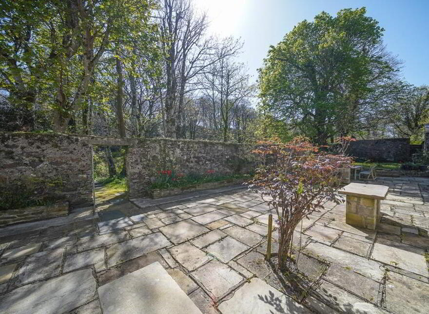 The Old Rectory, Glebe, Killybegs, Donegal, F94N7Y3