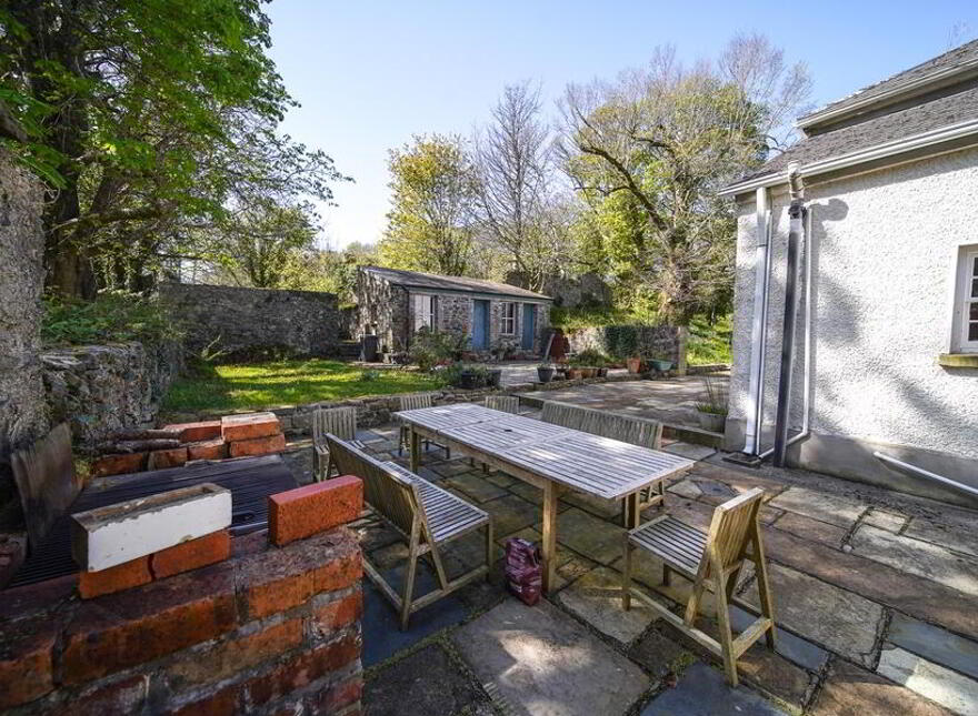 The Old Rectory, Glebe, Killybegs, Donegal, F94N7Y3