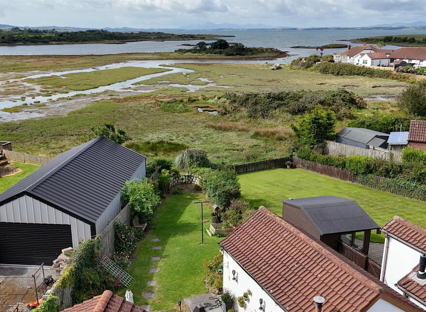 37 Cooks Brae, Kircubbin, Newtownards, BT22 2SQ