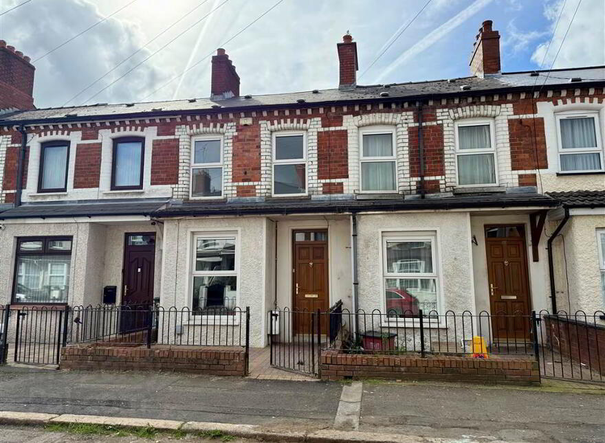 35 Portallo Street, Belfast, BT6 9BE photo