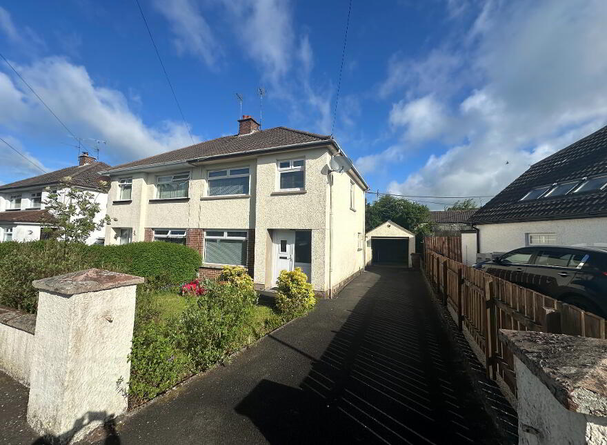 10 Harberton Park, Ballymena, BT43 6NF photo