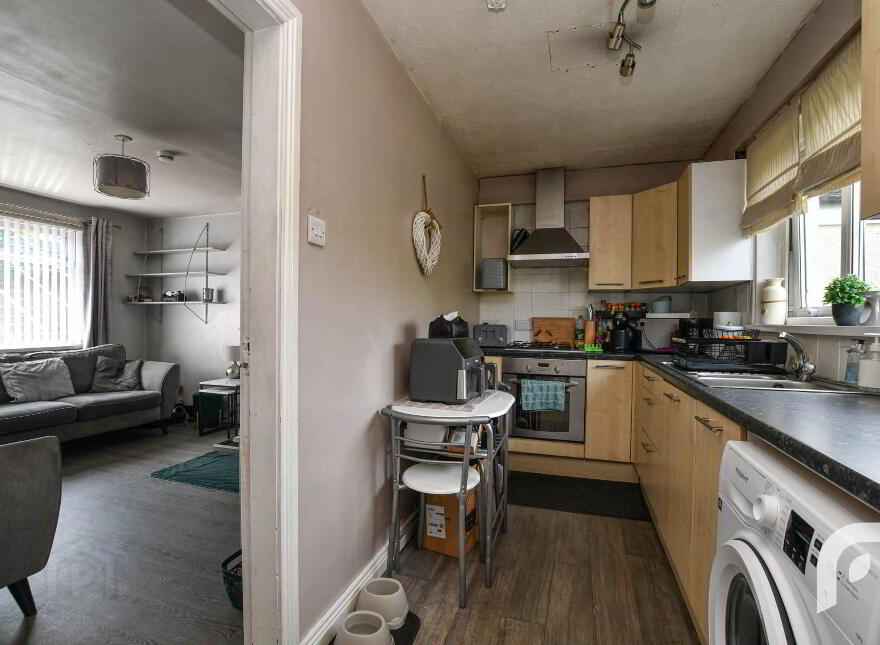 196 Lower Braniel Road, Belfast, BT5 7NH