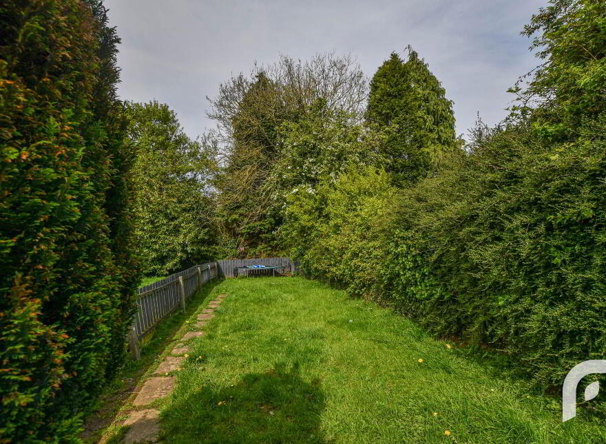 196 Lower Braniel Road, Belfast, BT5 7NH
