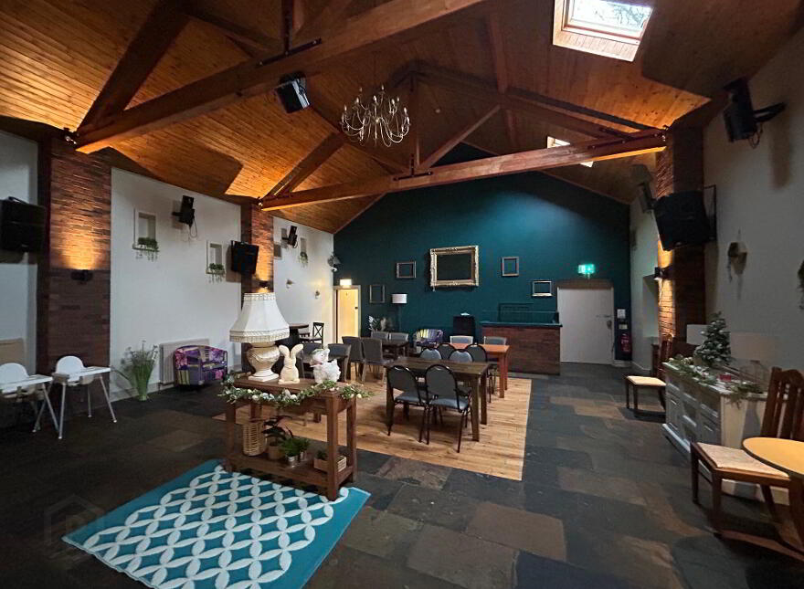 Hunters Bar, 106 Cushendall Road, Ballyvoy, Ballycastle, BT54 6RA