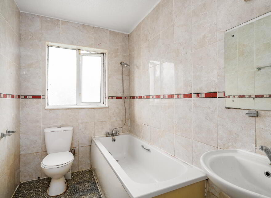 7 Daletree Close, Ballycullen, Dublin, D24K5N3
