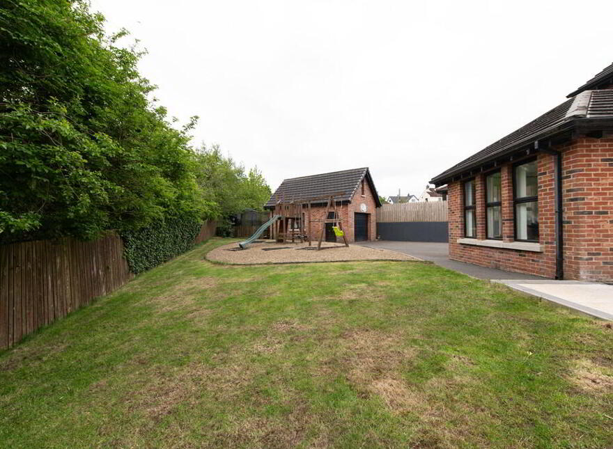 2 Clarke Lodge Mews, Newtownabbey, BT36 4PW