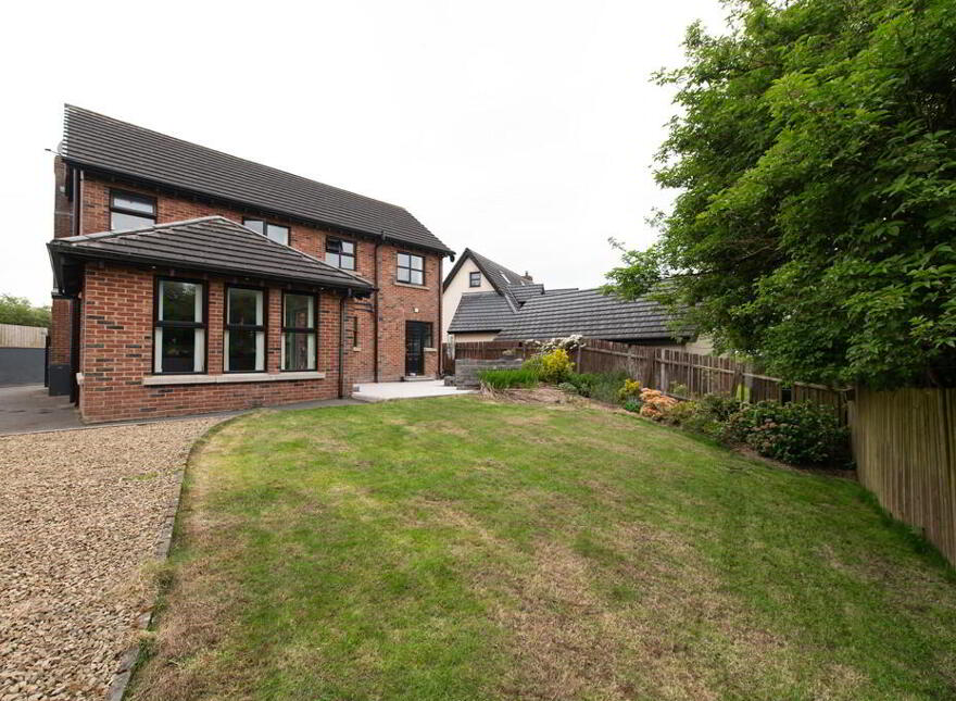 2 Clarke Lodge Mews, Newtownabbey, BT36 4PW