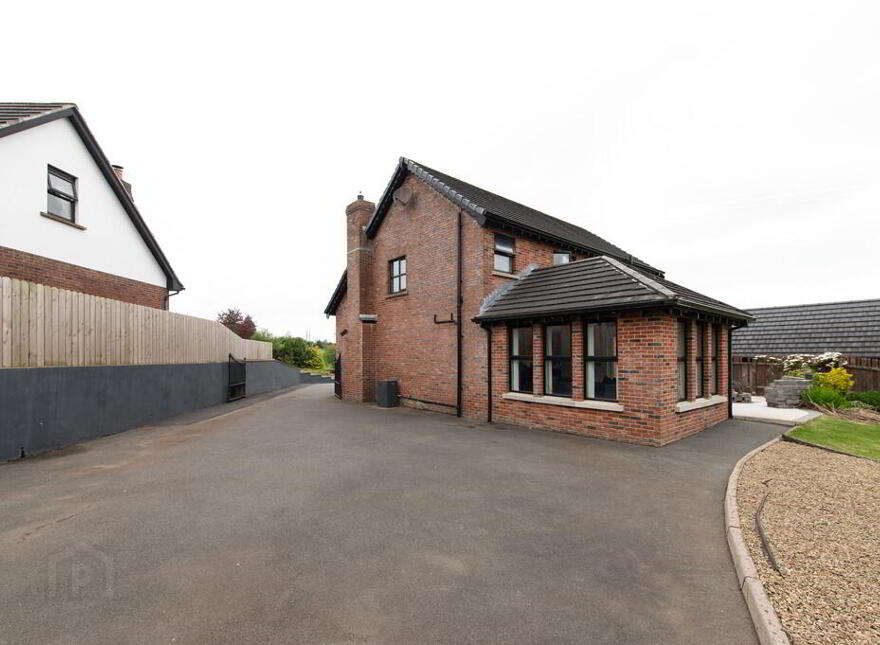 2 Clarke Lodge Mews, Newtownabbey, BT36 4PW