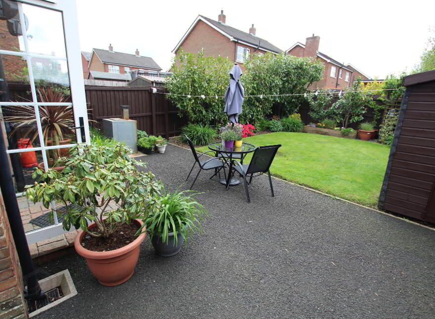69 St James Meadow, Crumlin, BT29 4UF