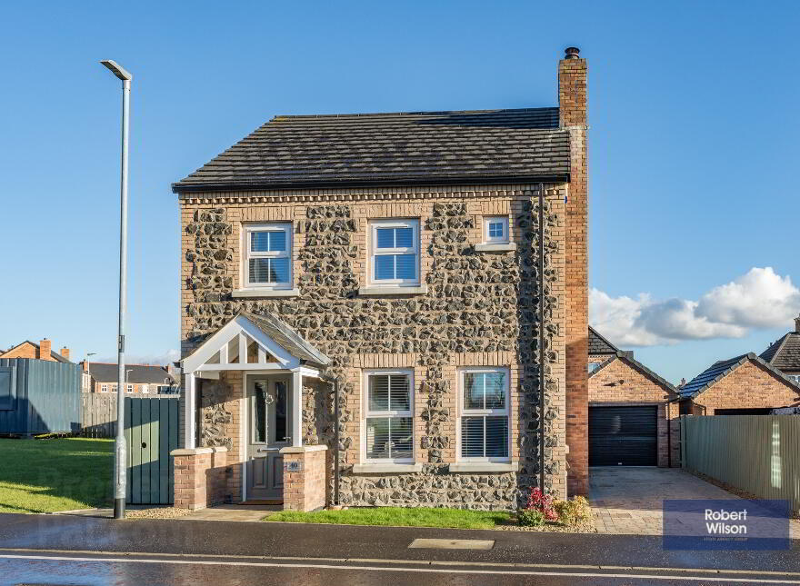 40 Wellington Park Road, Maghaberry, BT67 0XR photo