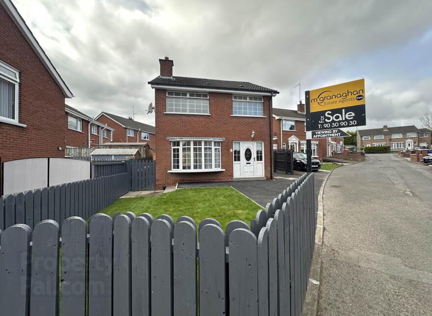 10 Lake Glen Drive, Andersonstown, Belfast, BT11 8TF photo