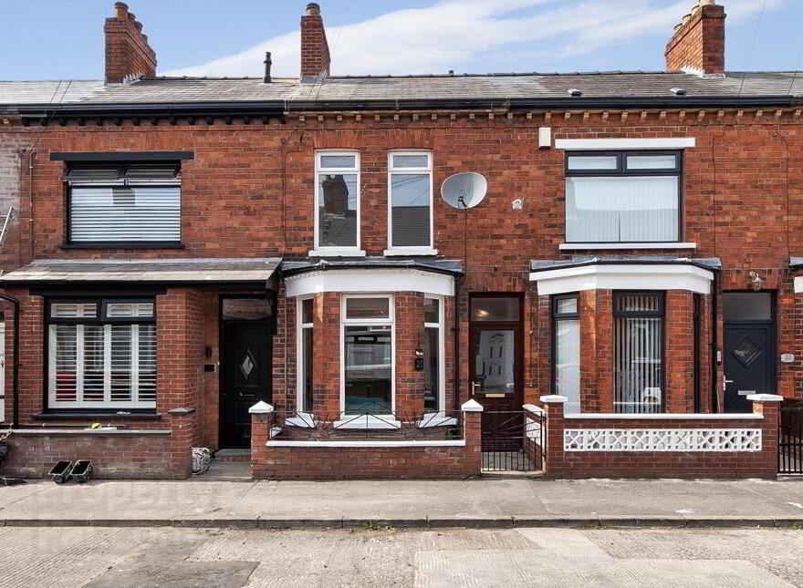 20 Lichfield Avenue, Belfast, BT5 5JQ photo