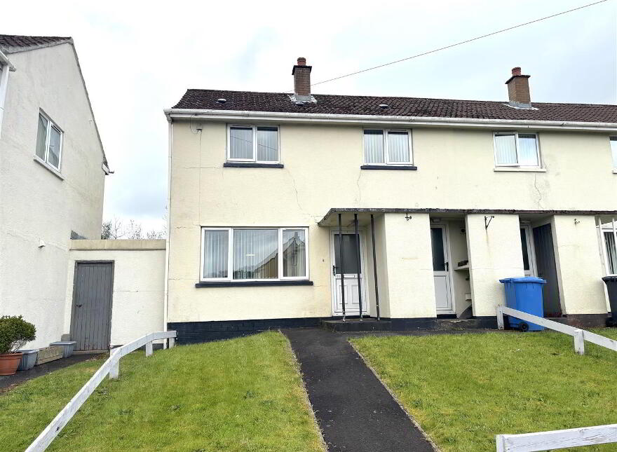 21 Lough Crescent, Ballykelly, BT49 9PP photo