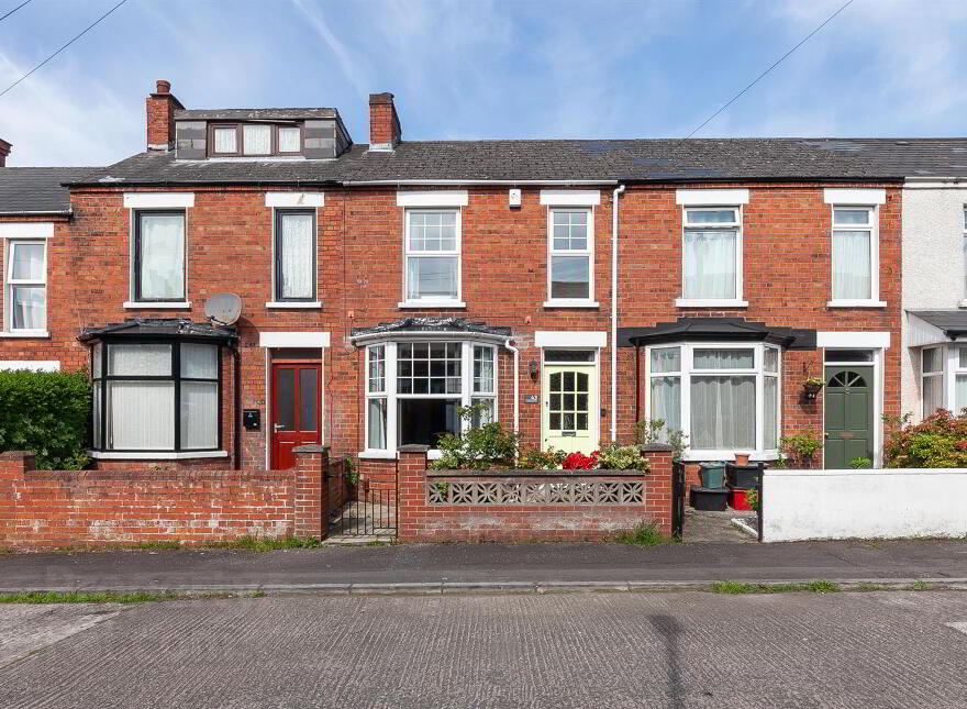 43 Clarendon Avenue, Belfast, BT5 5JT photo
