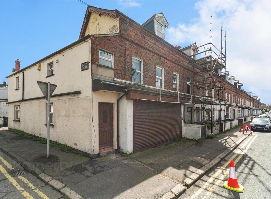 93 Connsbrook Avenue, Belfast, BT4 1JW photo