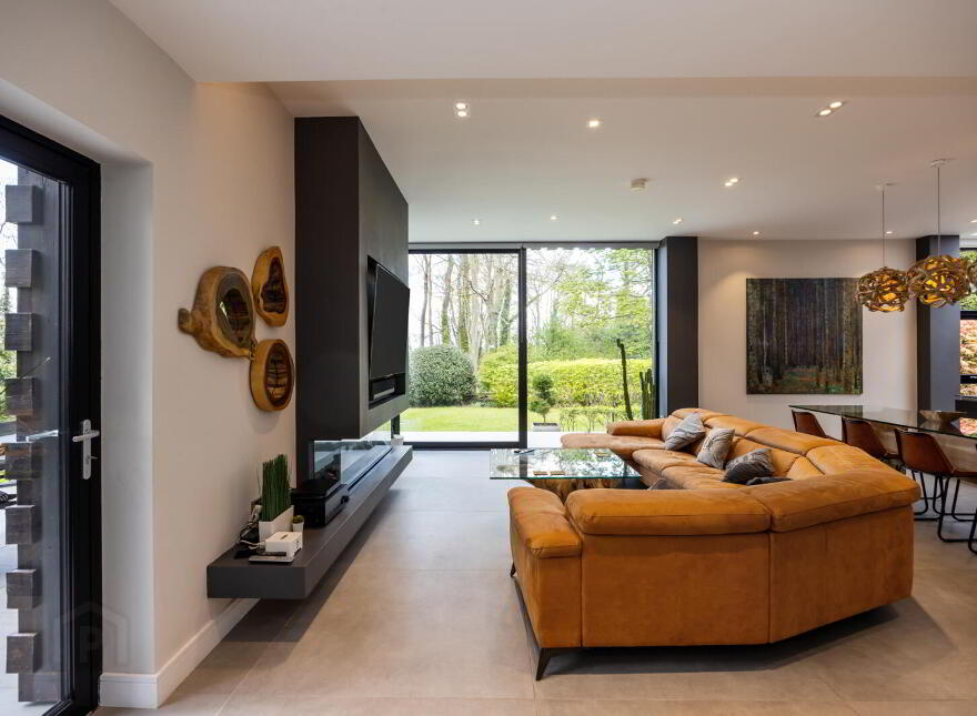 1 Crawfordsburn Wood, Crawfordsburn, Bangor, BT19 1XB