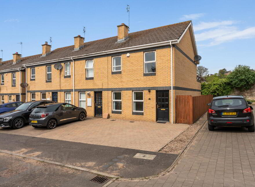 22 East Street Court, Newtownards, BT23 7EZ photo