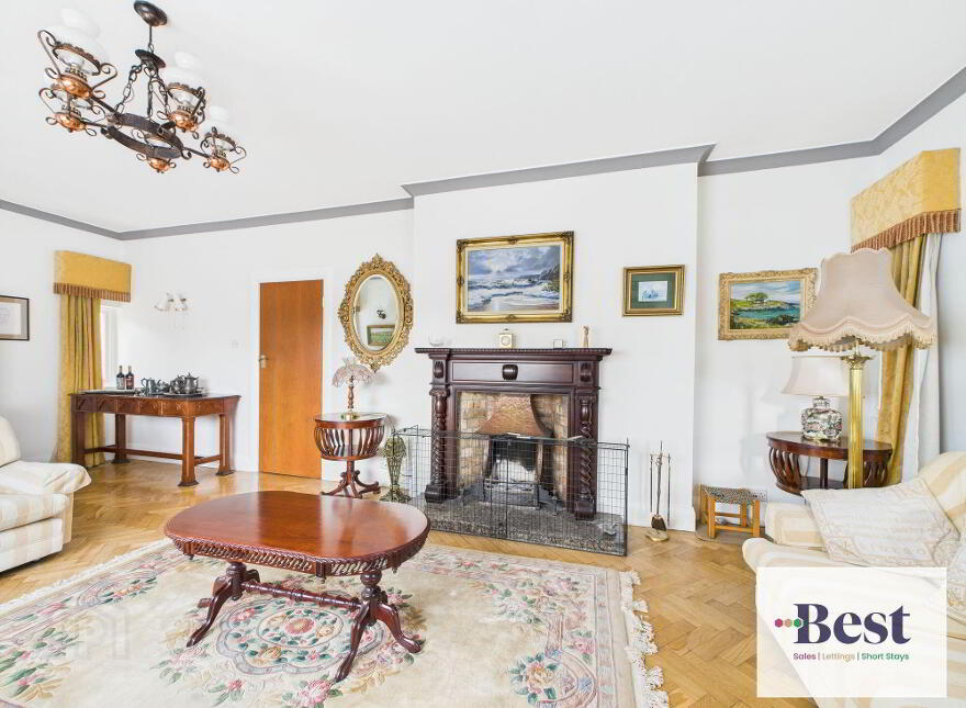 1 Lansdowne Crescent, Larne, BT40 1BW