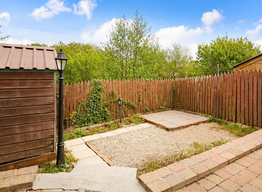 31 Woodville Court, Second Sea Road, Sligo Town